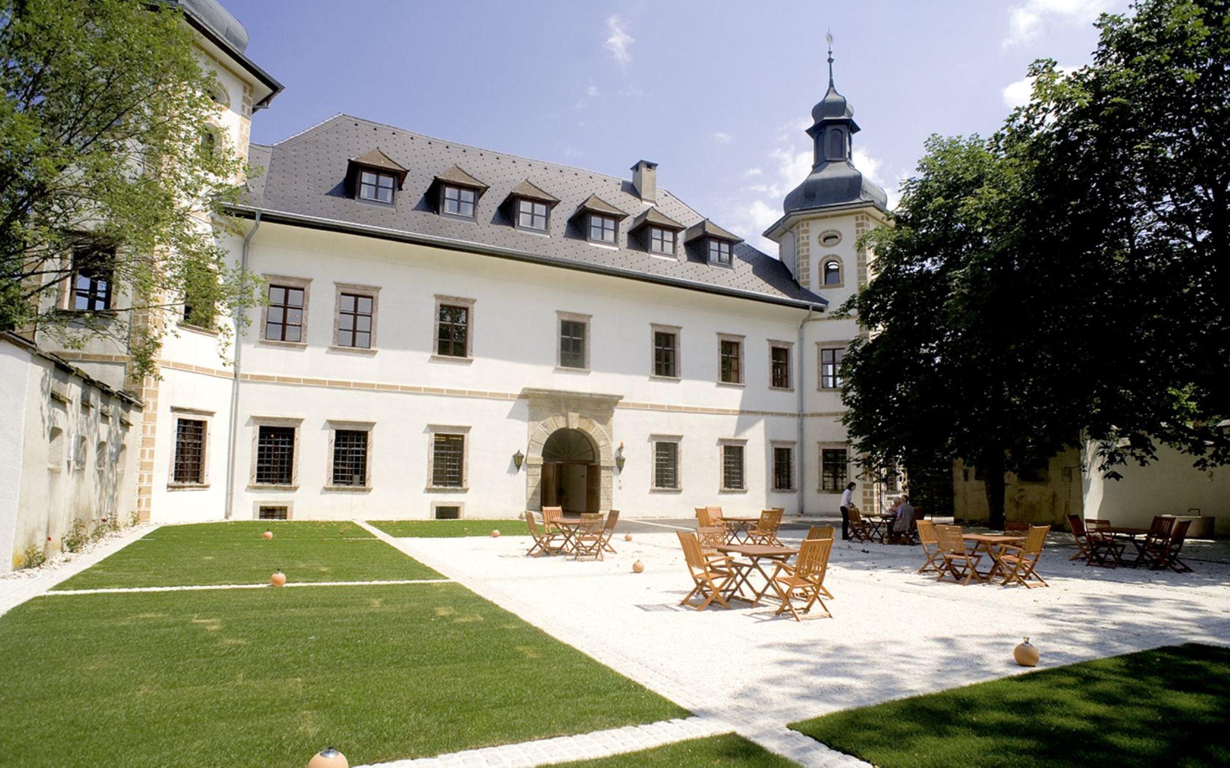 Jufa Hotel Schloss Roethelstein Admont Exterior foto