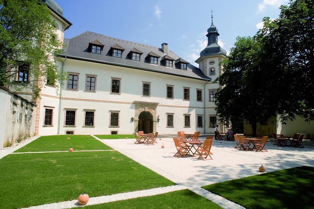 Jufa Hotel Schloss Roethelstein Admont Exterior foto